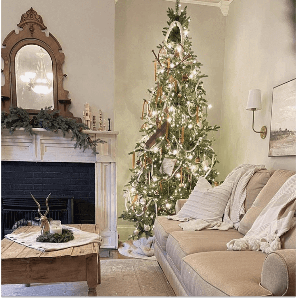 Árvore de Natal Artificial Alpine Fir com 800 Luzes LED Branco Quente